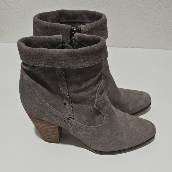 Steve Madden Ankle Boots Leather Gray Size 9 Heel Cowgirl Western - Picture 1 of 12